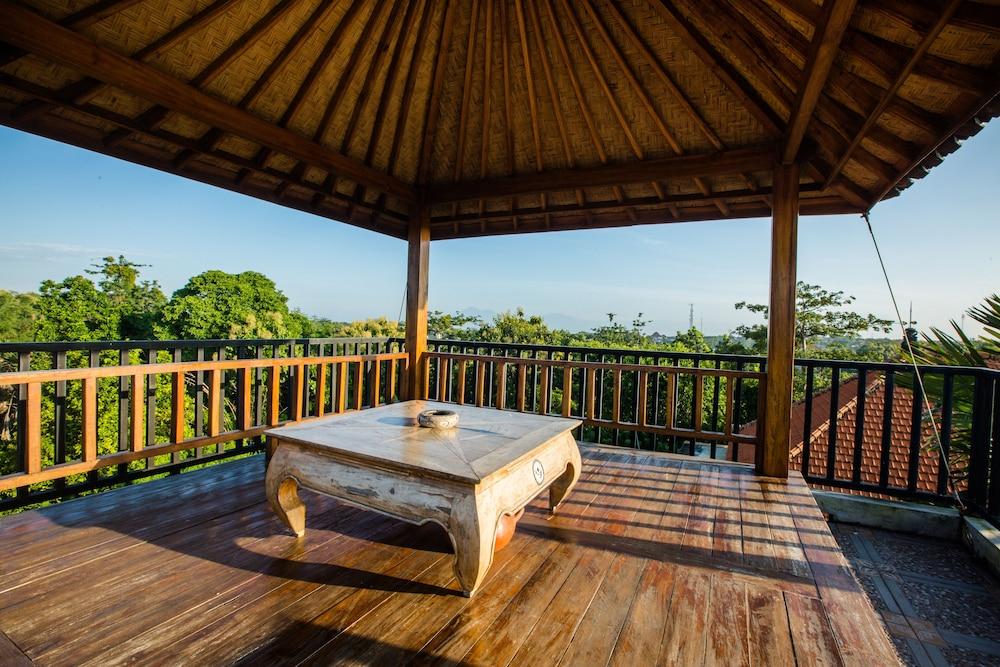 U Tube Hotel Uluwatu  Luaran gambar