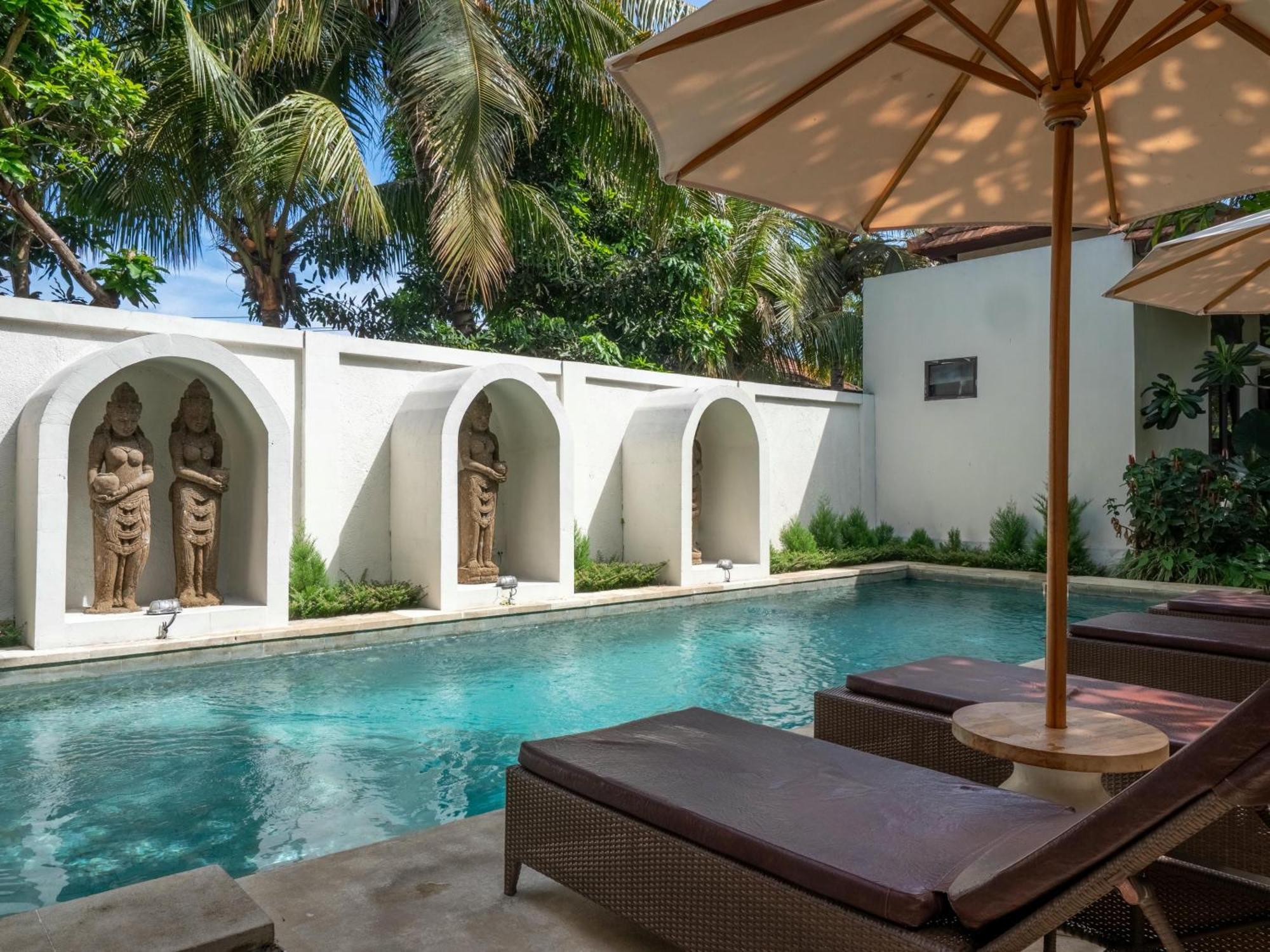 U Tube Hotel Uluwatu  Luaran gambar
