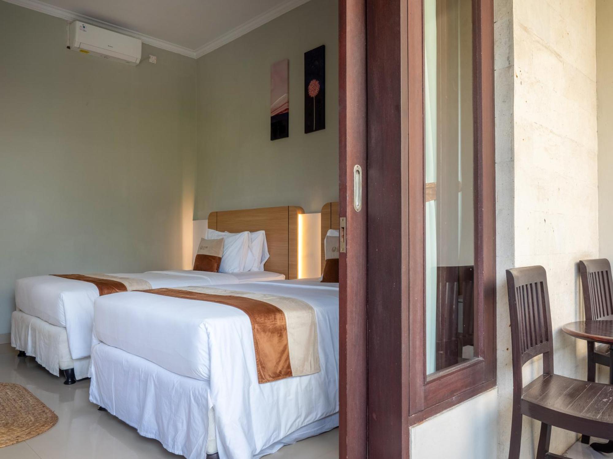 U Tube Hotel Uluwatu  Luaran gambar