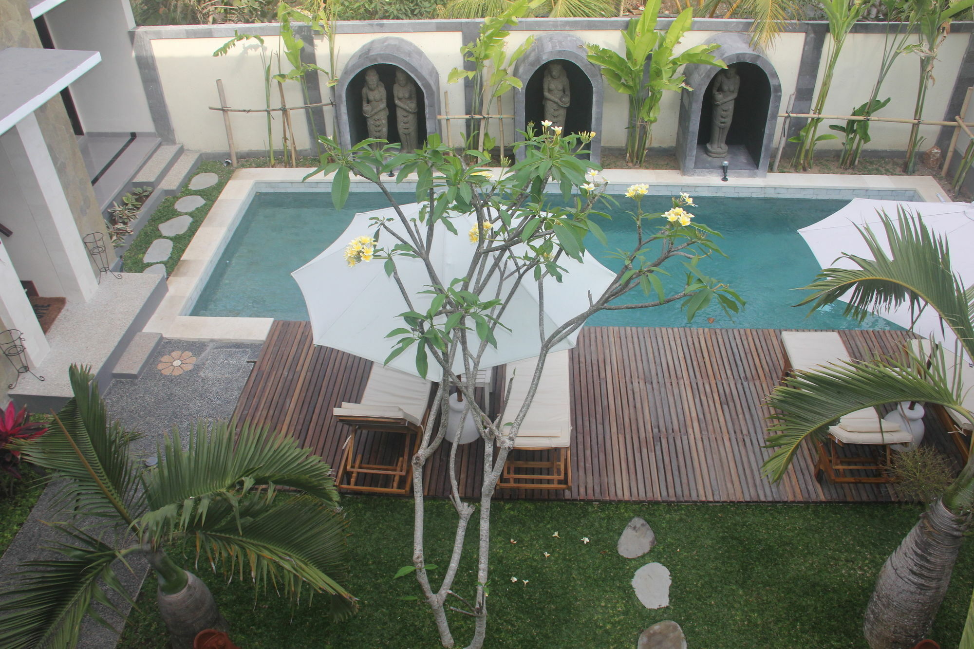 U Tube Hotel Uluwatu  Luaran gambar